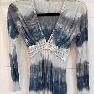 Elegant Tie-Dye V-Neck Long Sleeve Top